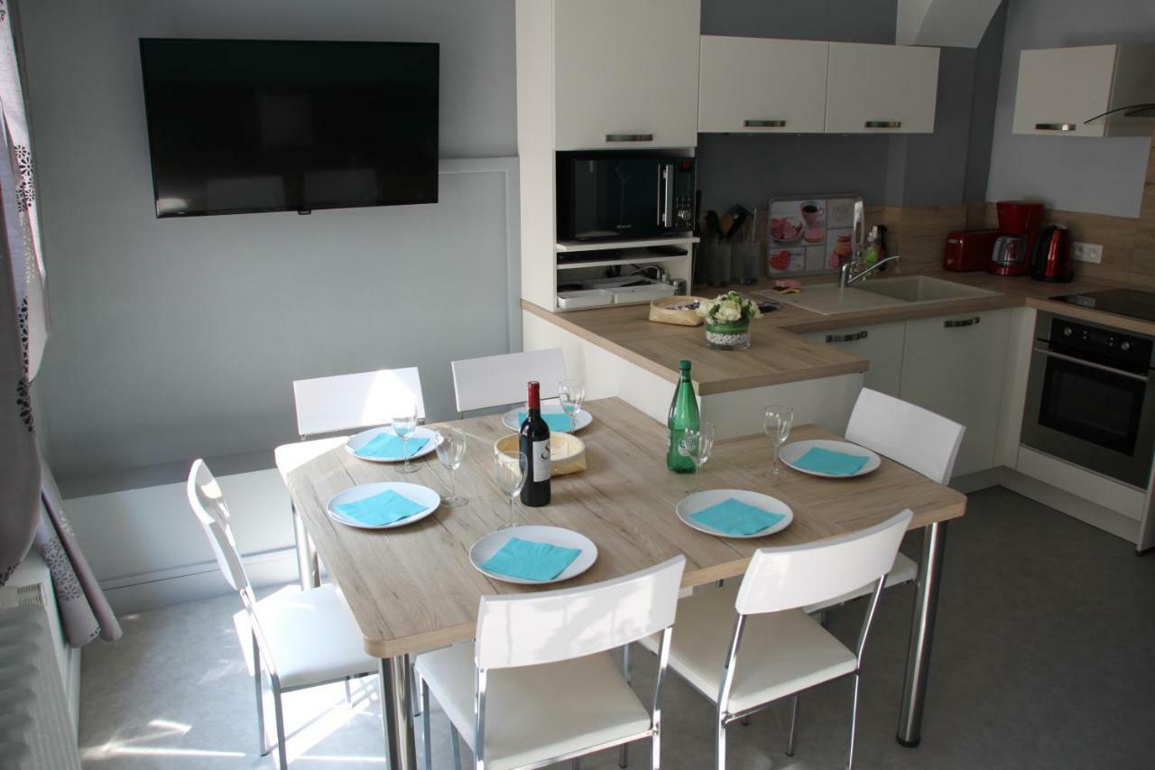 Sur Les Toits D'Amboise Apartment Bagian luar foto