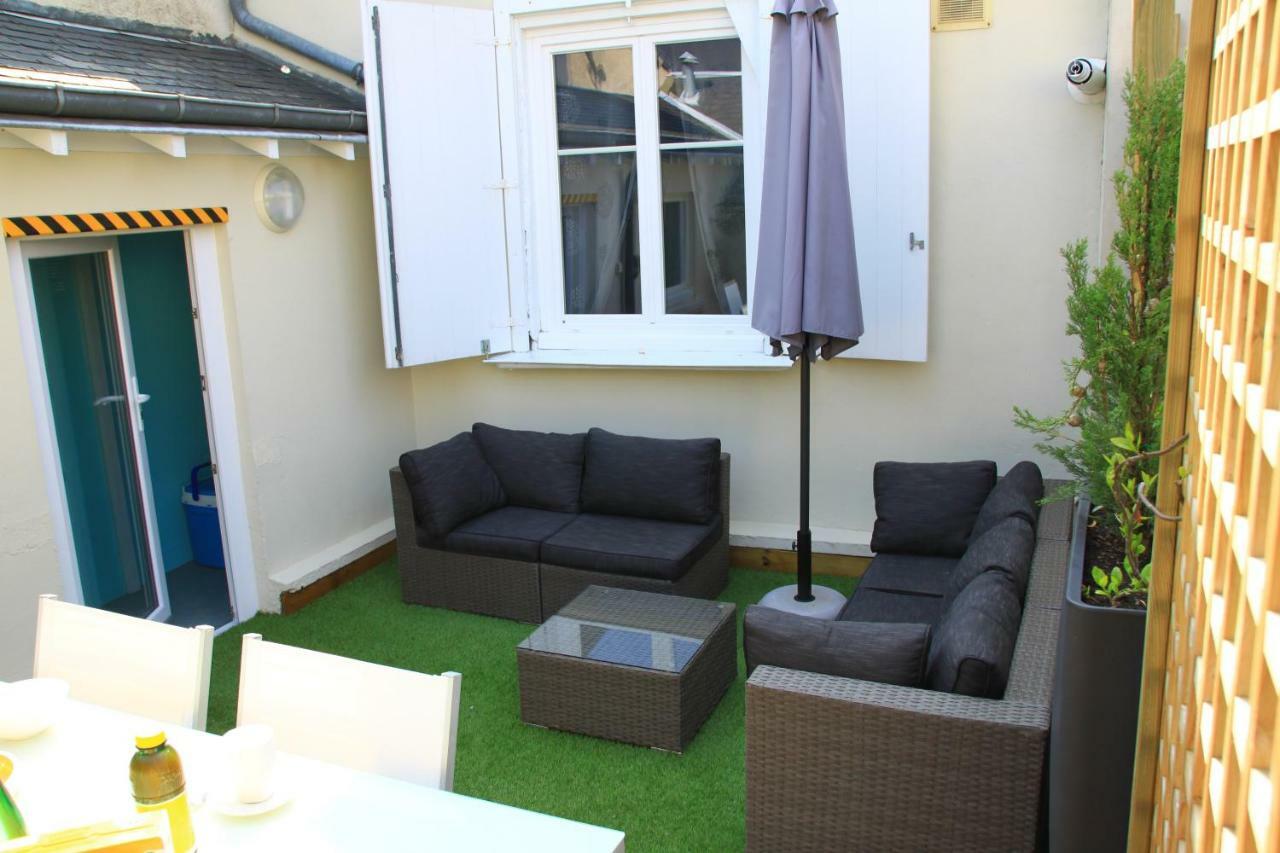 Sur Les Toits D'Amboise Apartment Bagian luar foto